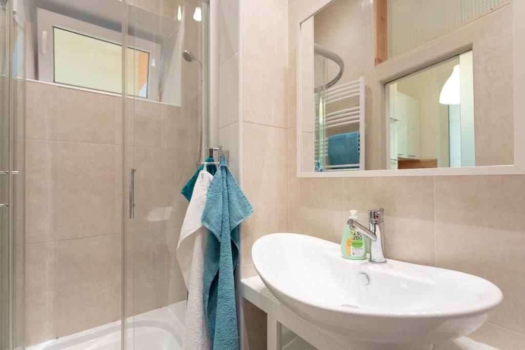 Danube Art Apartments Βιέννη Εξωτερικό φωτογραφία